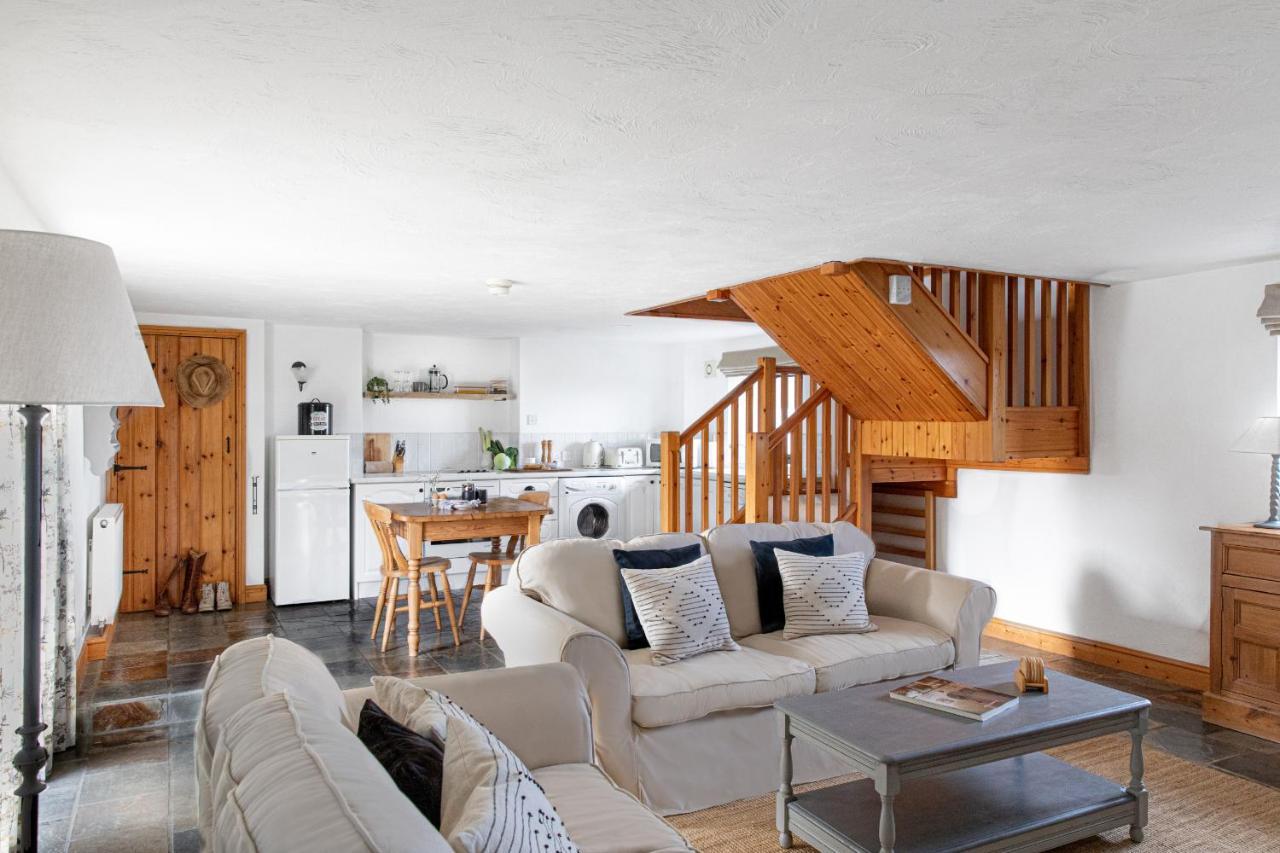 Downe Cottages Хартленд Экстерьер фото